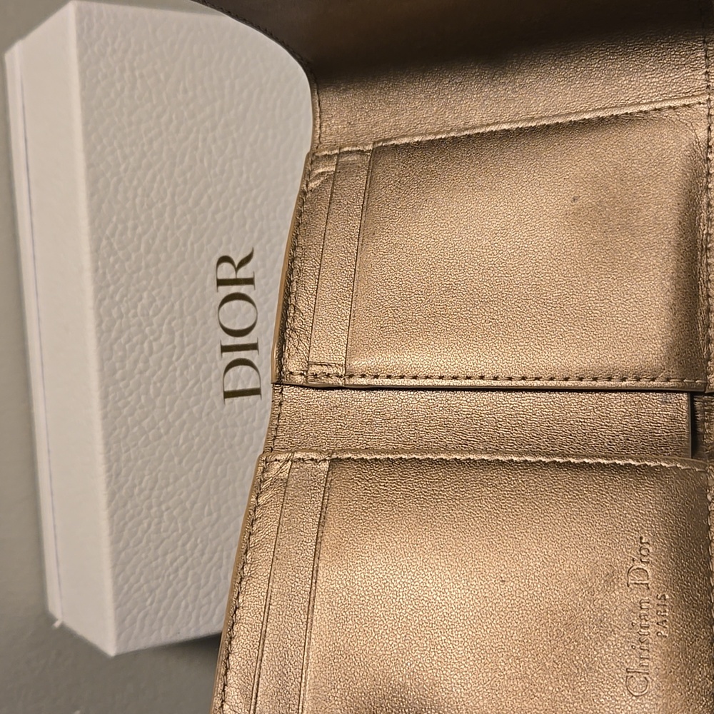 Dior Compact Wallet Lady Lotus Cannage Metallic Gold Quilted - Picture 3 of 8